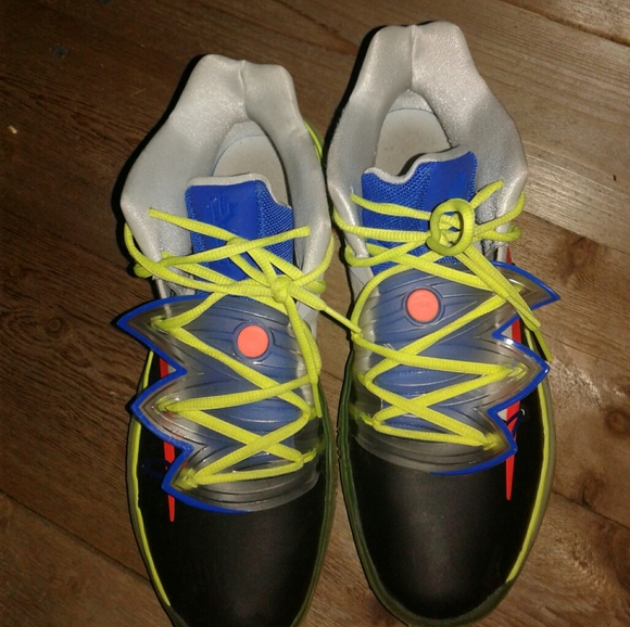 Kyrie 5 Rokit - Picture 4 of 7